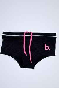 b. Sunga Pink