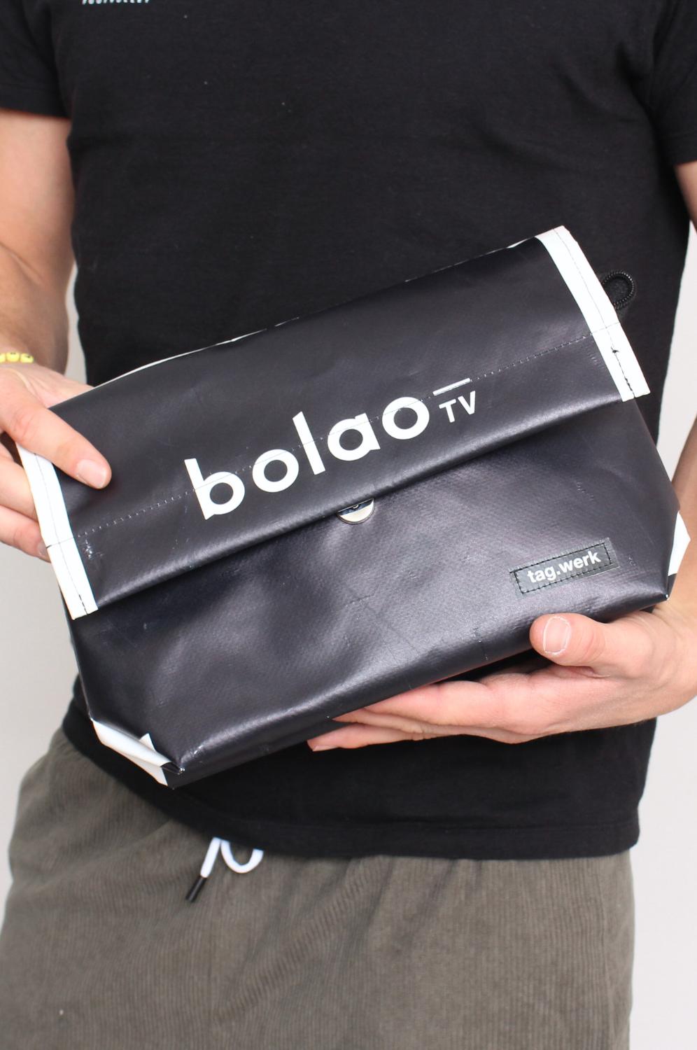 tag.werk. 100% recycled bag